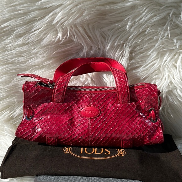 Authentic Vintage TOD’S ‘Candy Sera’ Mini Bag ~ in Red Python - Picture 1 of 15